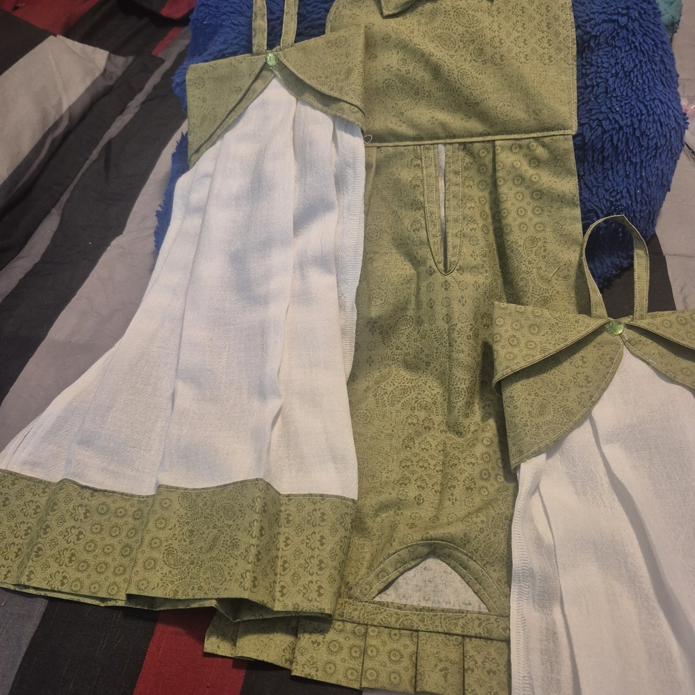 Green and White Patterned Dress Set
